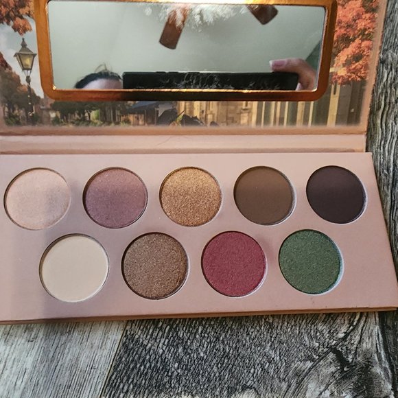 Eyeshadow Palette Lot of 3 UCANBE Belonging Trendbeauty Tempting  Essence - Picture 3 of 5